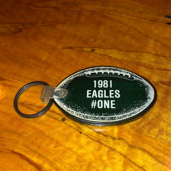1981 Philadelphia Eagles season schedule keychain - Picture 1 of 2